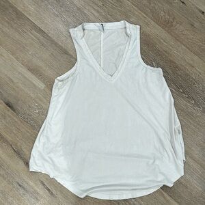 Z supply super soft suede like material v neck tank top. Size small cream color